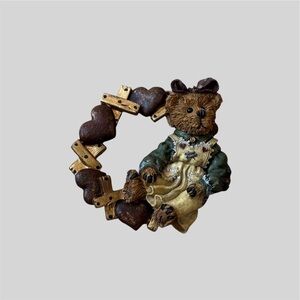 Vintage Women’s Bear Lapel Pin Accessory